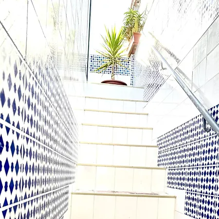 Feriehus Zenit Charm Relax Cubist House