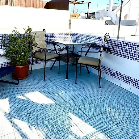 Сasa de vacaciones Zenit Charm Relax Cubist House