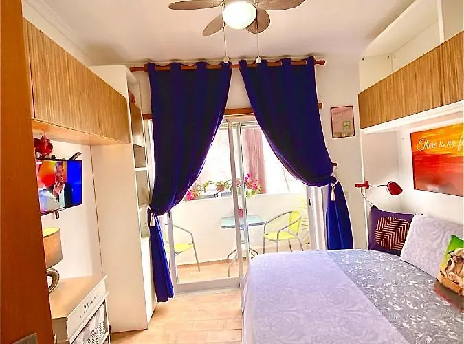 Zenit Charm Relax Cubist House Vakantiehuis *