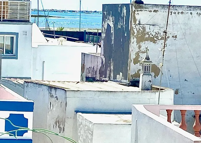 Zenit Charm Relax Cubist House *