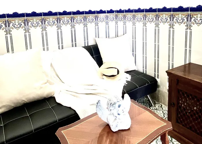 Vakantiehuis Zenit Charm Relax Cubist House *